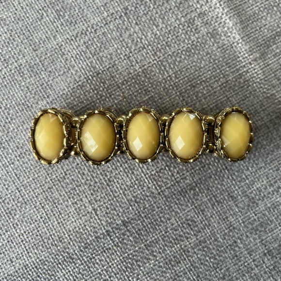 Elegant Yellow Bracelet with Gold Accents - Picture 2 of 3